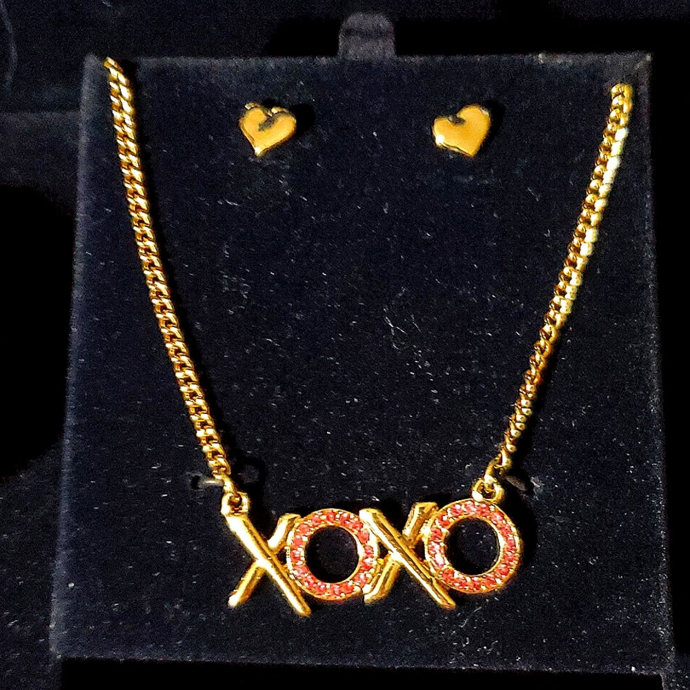 Bella & Rose Jewelry Set - Picture 3 of 7